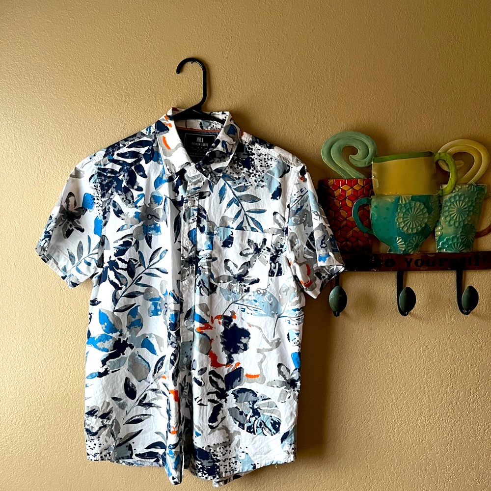 Mens S short sleeve button up MBX